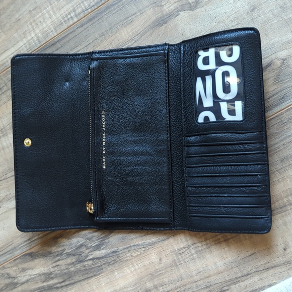 Marc By Marc Jacobs 100% Cow Leather Black Wallet Trifold. - Picture 6 of 10